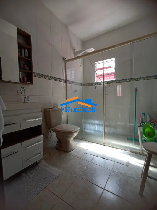 Casa à venda com 3 quartos, 180m² - Foto 32