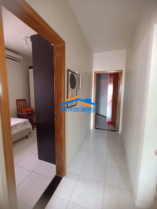 Casa à venda com 3 quartos, 180m² - Foto 37