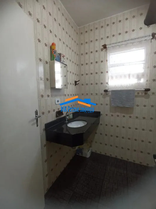 Casa à venda com 3 quartos, 180m² - Foto 40