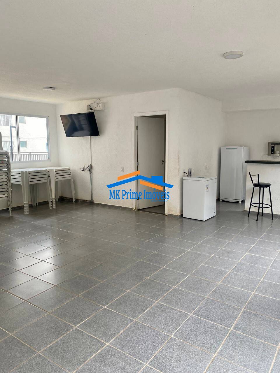 Apartamento à venda com 2 quartos, 42m² - Foto 13