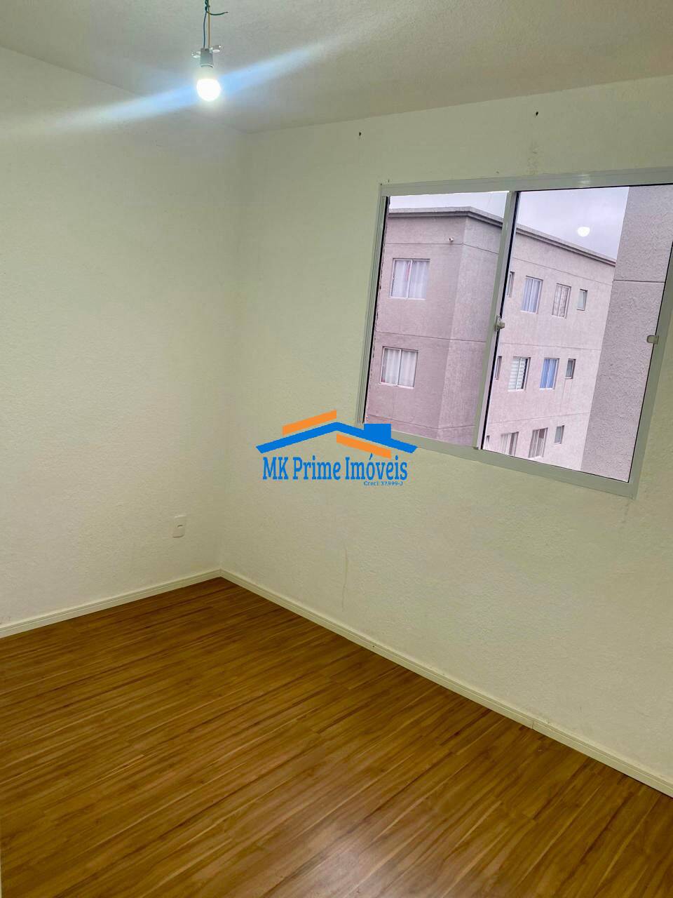 Apartamento à venda com 2 quartos, 42m² - Foto 5