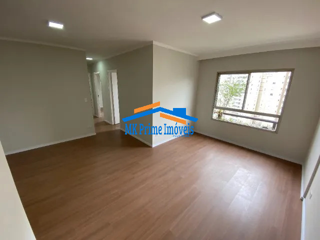 Apartamento à venda com 3 quartos, 76m² - Foto 3