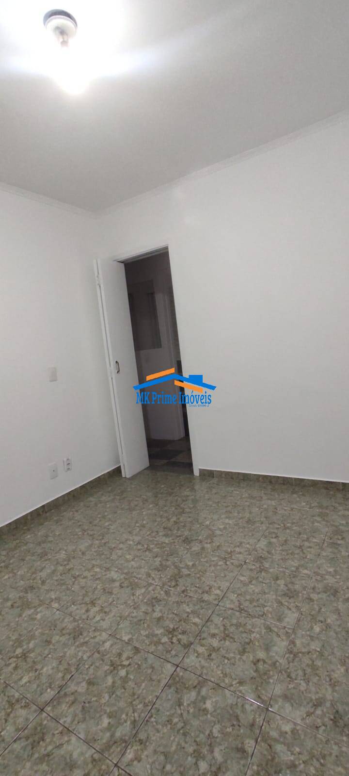 Apartamento à venda com 2 quartos, 55m² - Foto 10