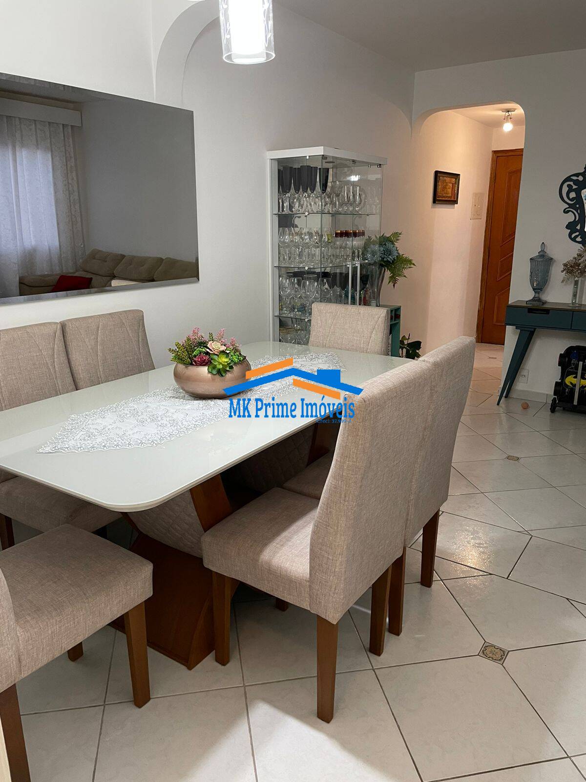 Apartamento à venda com 3 quartos, 70m² - Foto 4