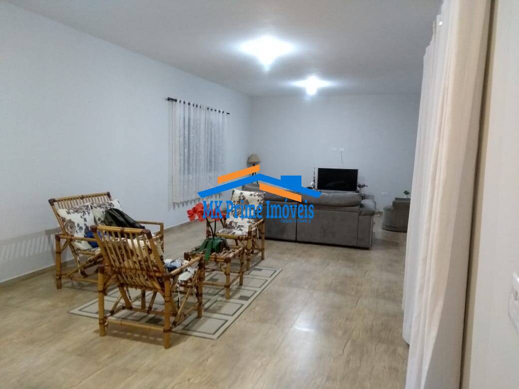 Casa de Condomínio à venda com 4 quartos, 312m² - Foto 2