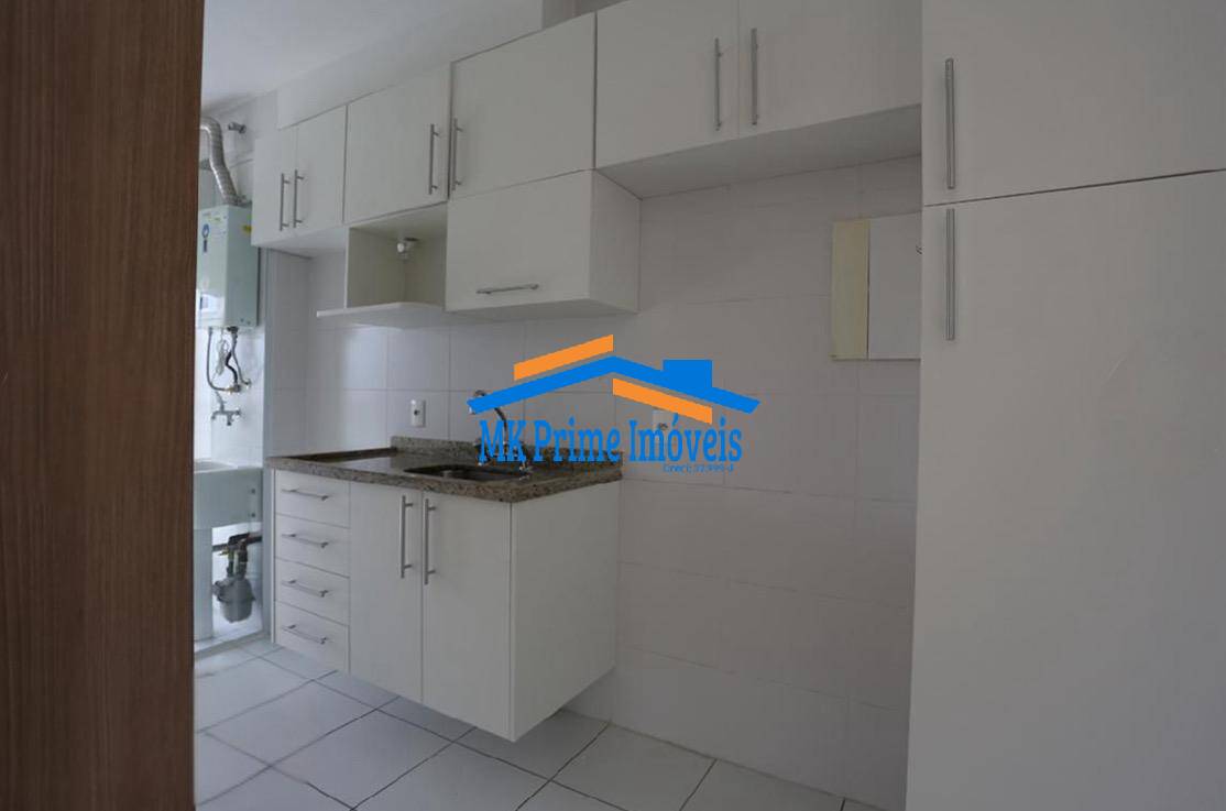 Apartamento à venda com 2 quartos, 60m² - Foto 4