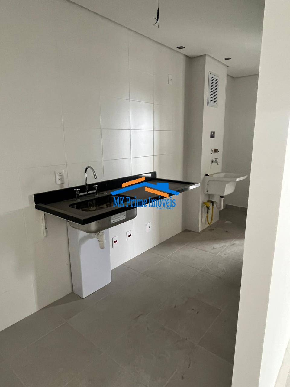 Apartamento à venda com 3 quartos, 91m² - Foto 4