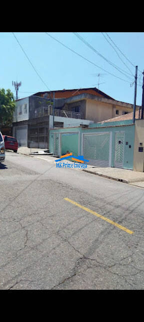 Sobrado à venda com 3 quartos, 180m² - Foto 1