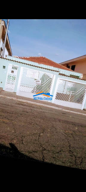 Sobrado à venda com 3 quartos, 180m² - Foto 3