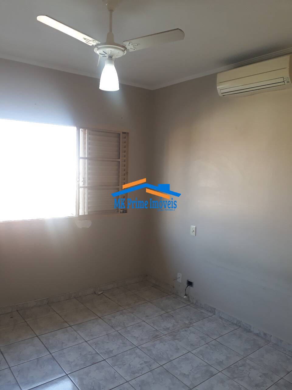 Casa à venda com 4 quartos, 148m² - Foto 29