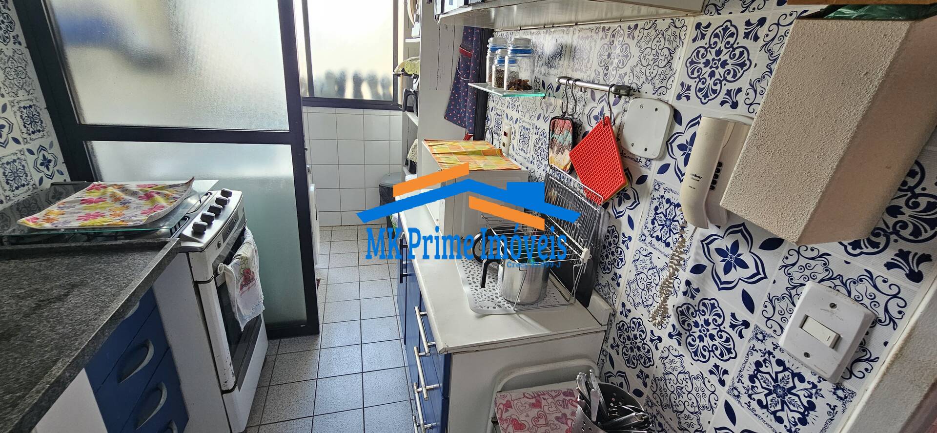 Apartamento à venda com 3 quartos, 63m² - Foto 12