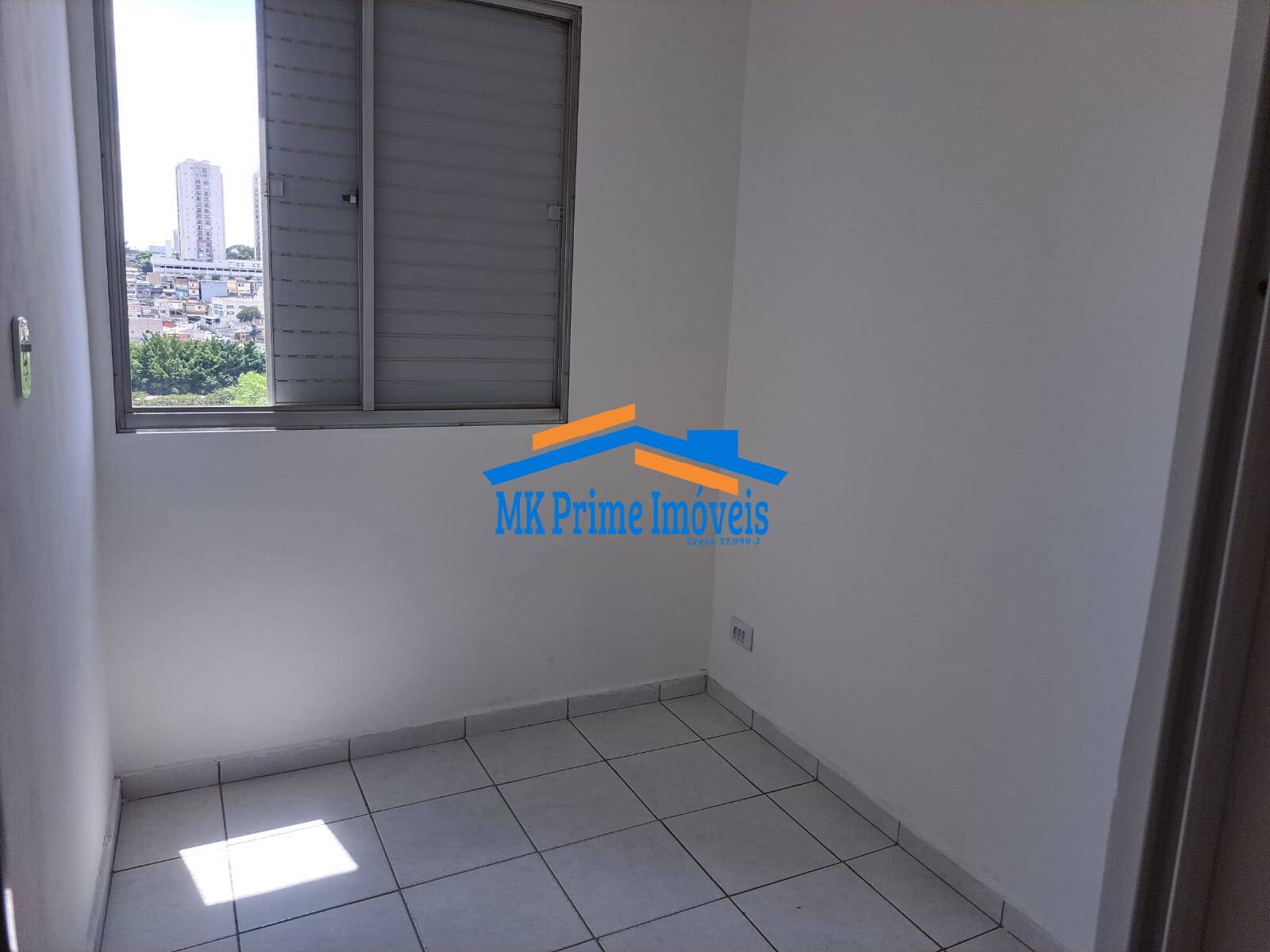 Apartamento à venda com 3 quartos, 60m² - Foto 8