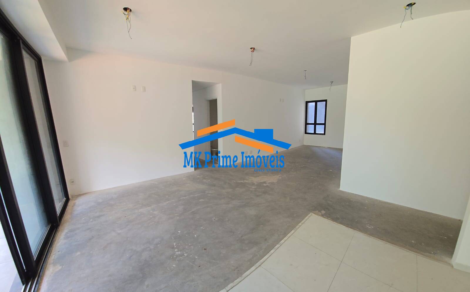 Apartamento à venda com 4 quartos, 183m² - Foto 9