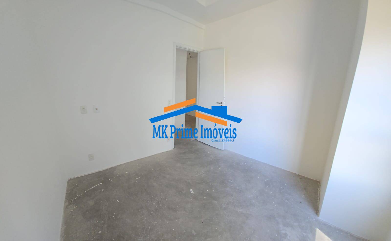 Apartamento à venda com 4 quartos, 183m² - Foto 14