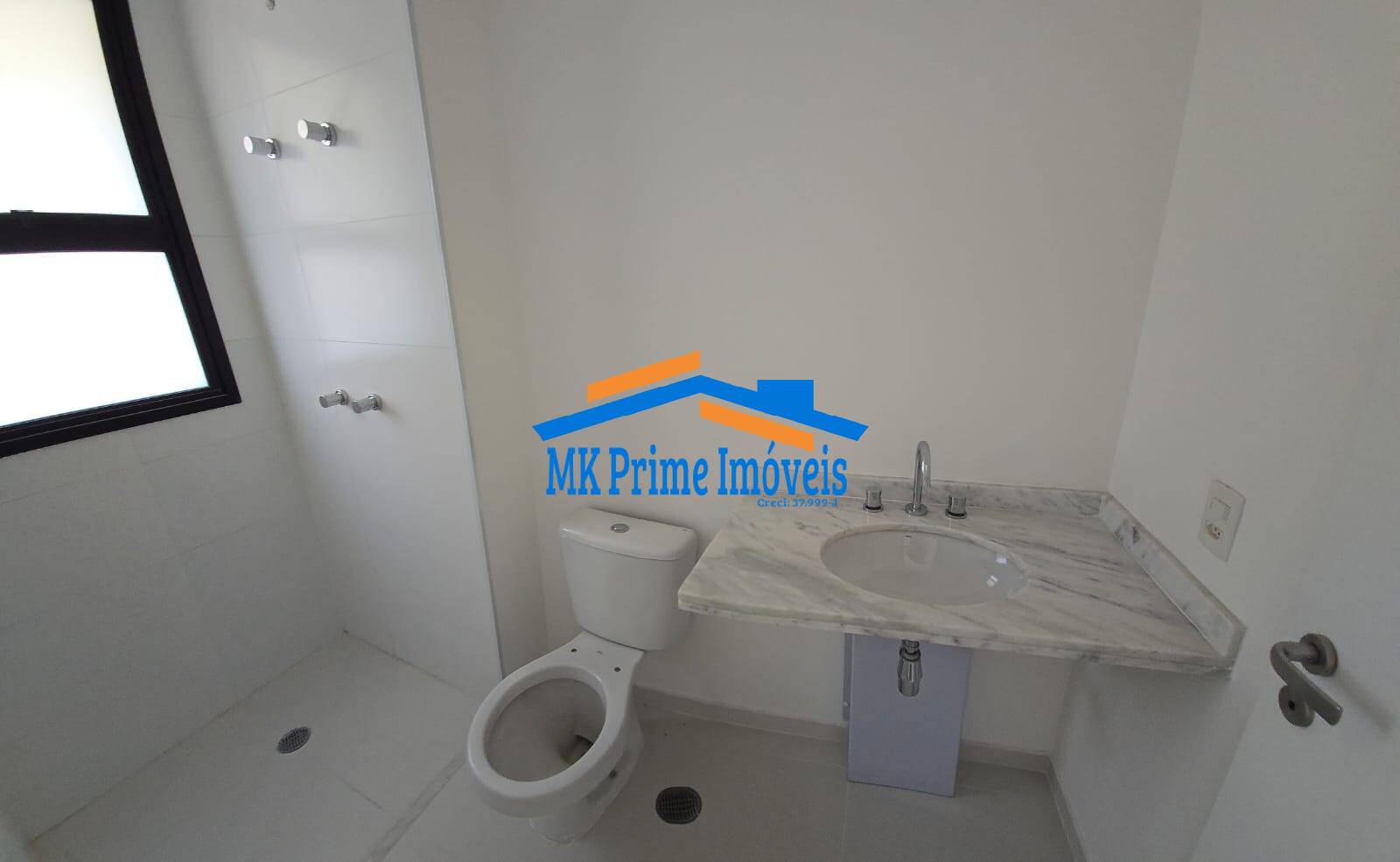 Apartamento à venda com 4 quartos, 183m² - Foto 18