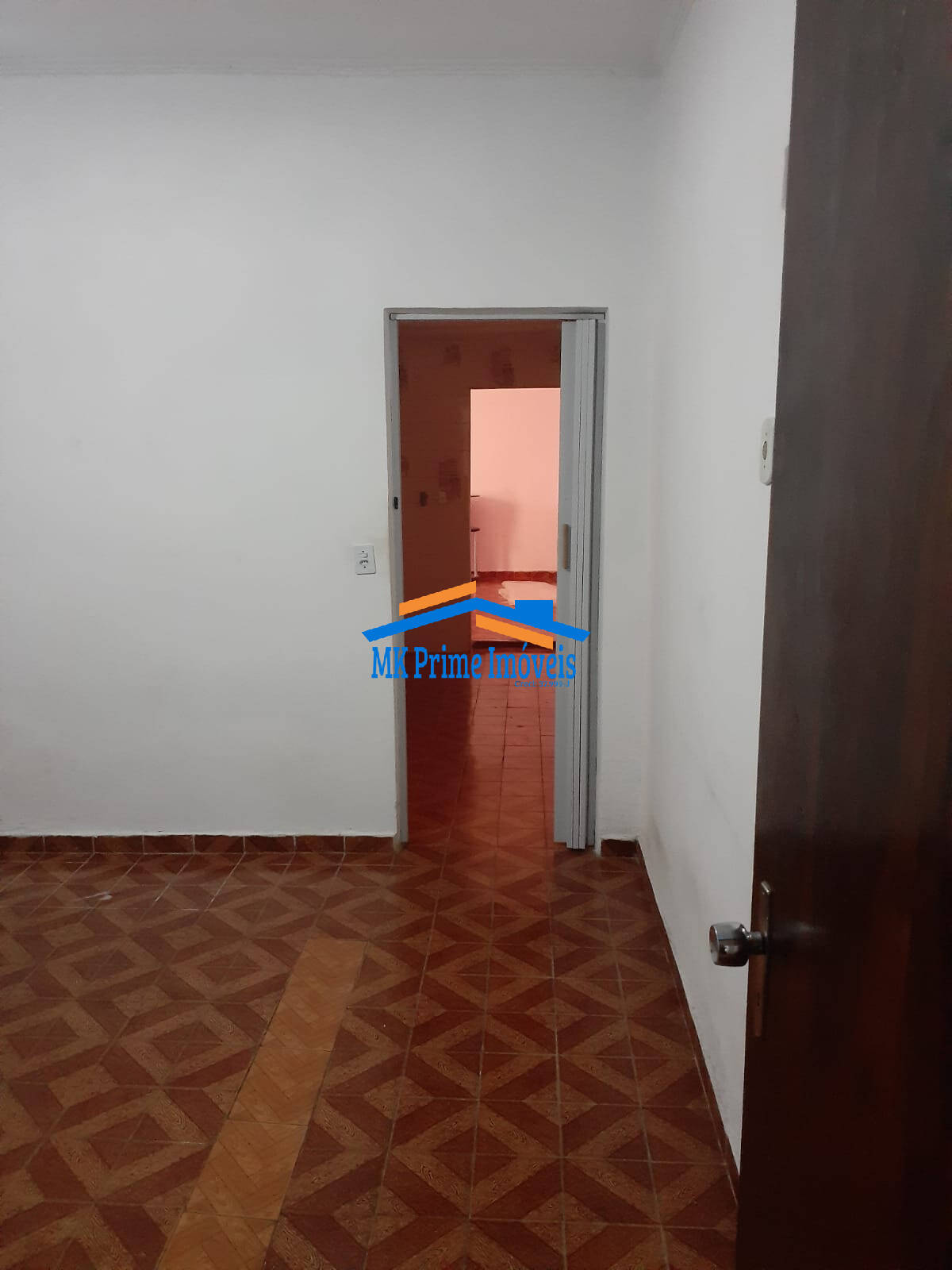 Casa à venda com 3 quartos, 180m² - Foto 11