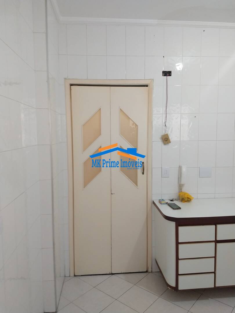 Apartamento à venda com 2 quartos, 63m² - Foto 9