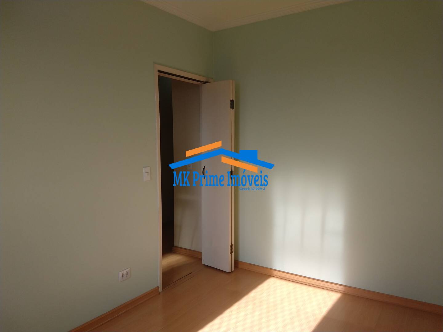 Apartamento à venda com 2 quartos, 63m² - Foto 23