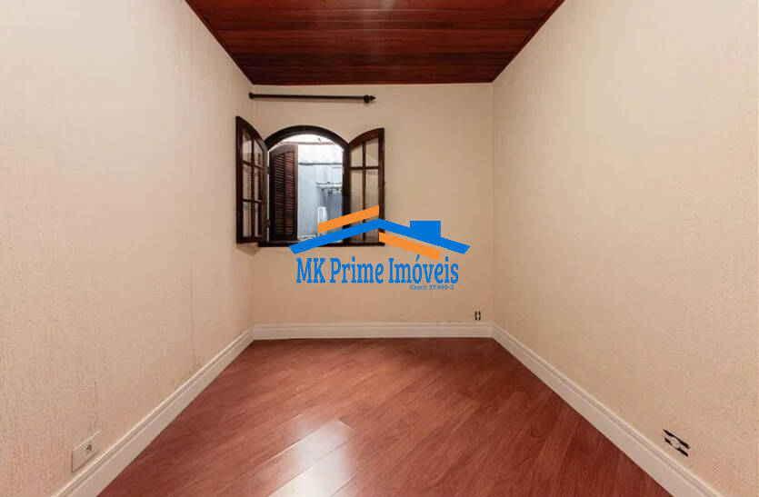 Casa à venda com 3 quartos, 240m² - Foto 11