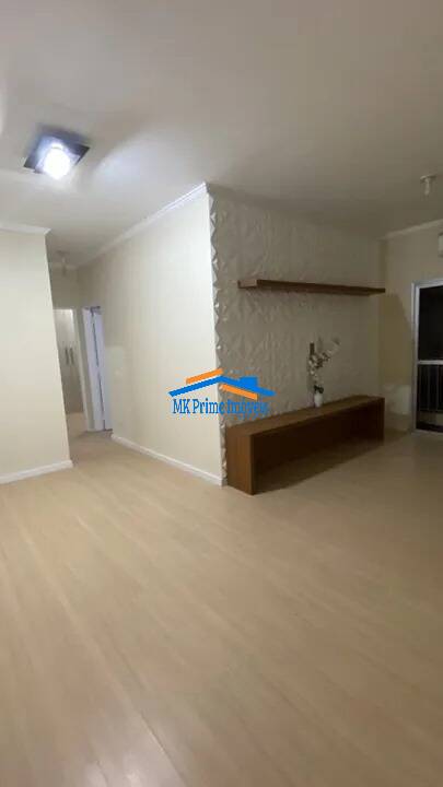 Apartamento à venda com 2 quartos, 68m² - Foto 2