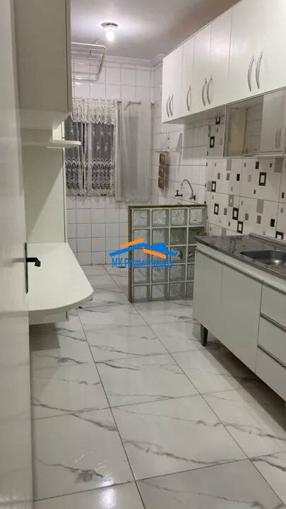 Apartamento à venda com 2 quartos, 68m² - Foto 7