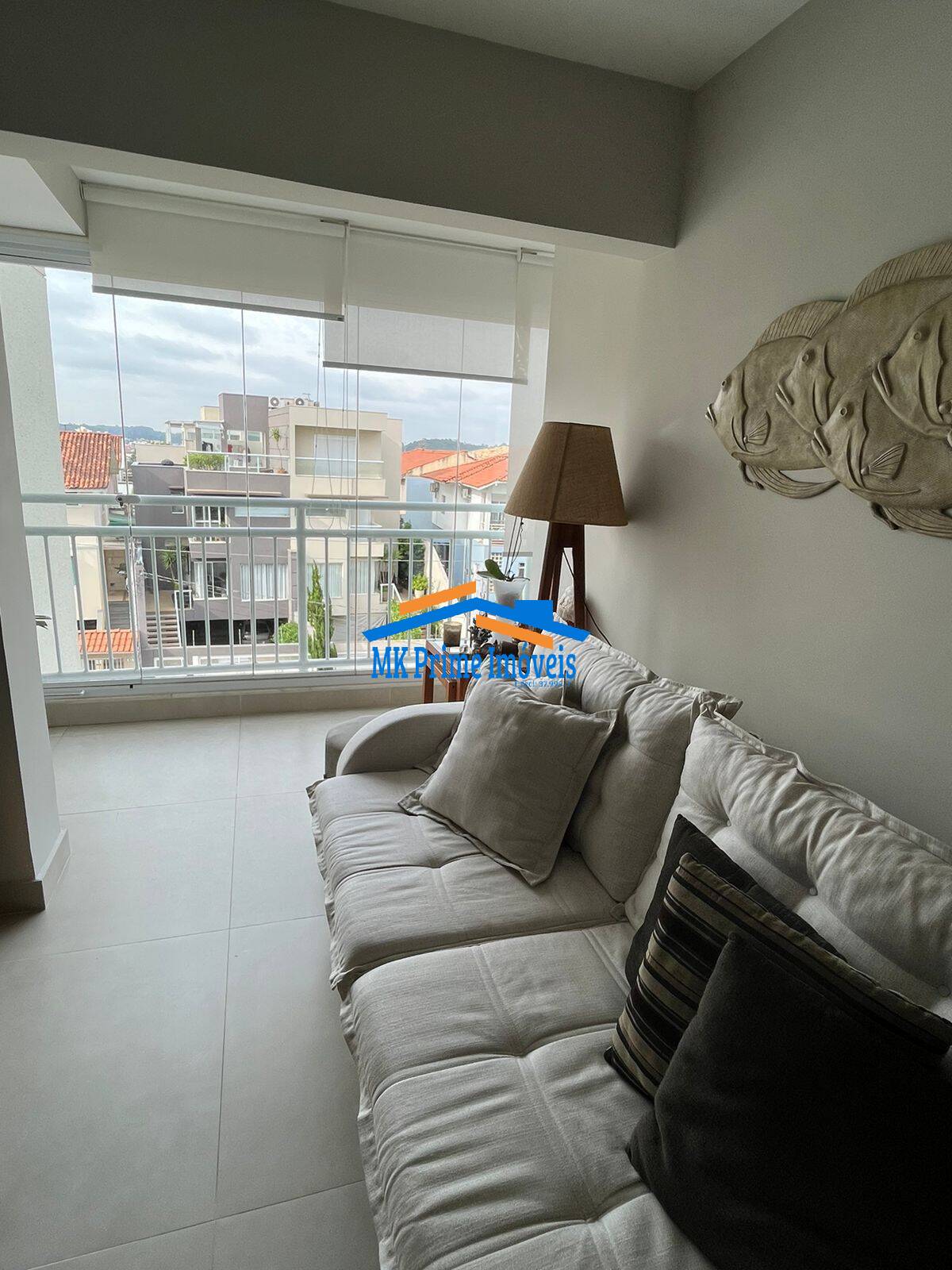 Apartamento à venda com 2 quartos, 60m² - Foto 1