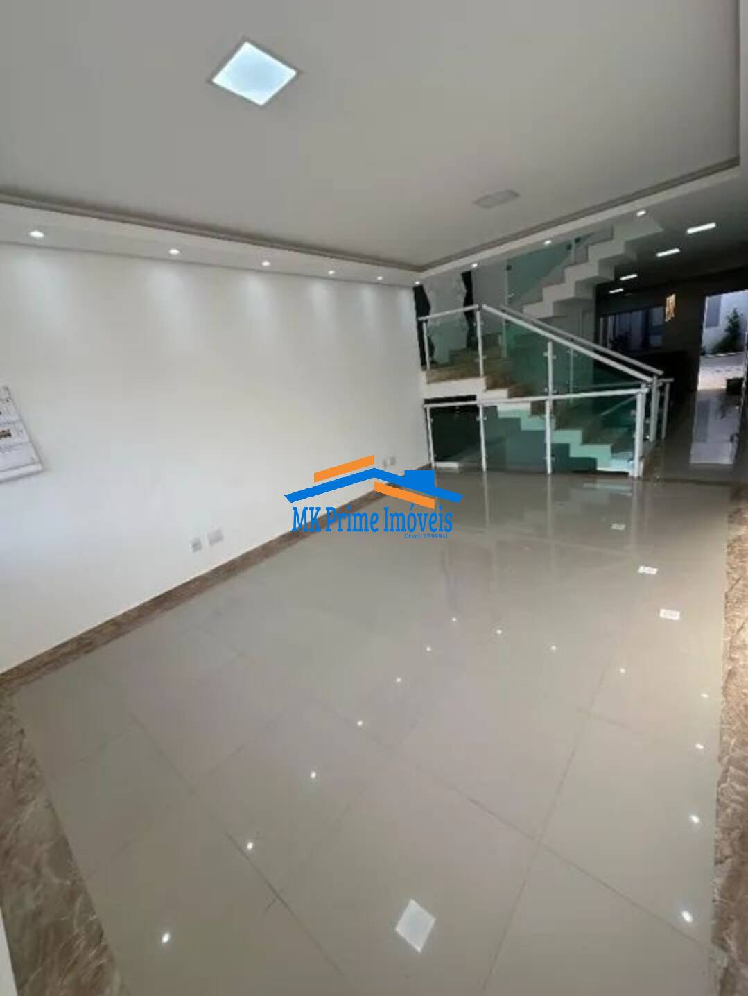 Sobrado à venda com 3 quartos, 190m² - Foto 2