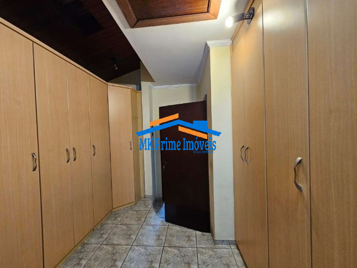 Casa de Condomínio à venda com 3 quartos, 300m² - Foto 28