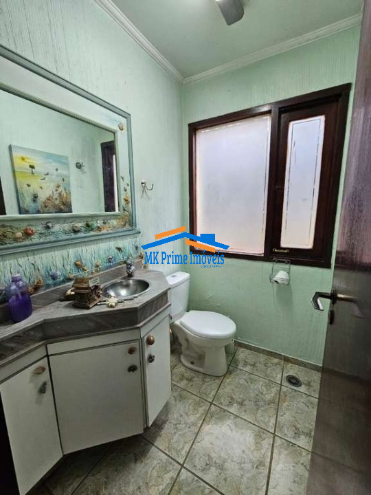 Casa de Condomínio à venda com 3 quartos, 300m² - Foto 15