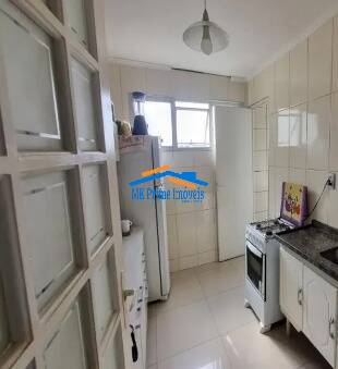 Apartamento à venda com 3 quartos, 61m² - Foto 3