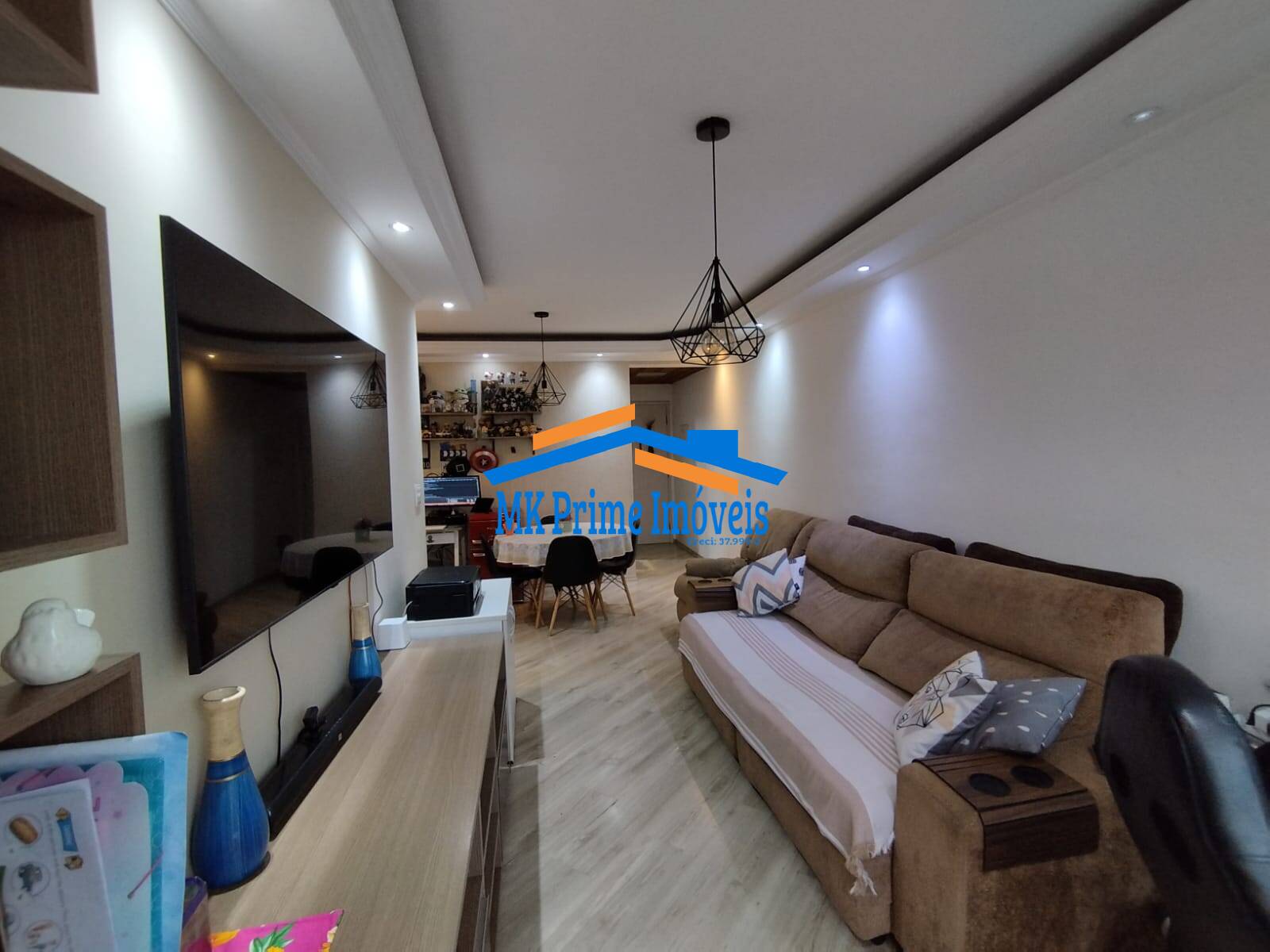 Apartamento à venda com 2 quartos, 73m² - Foto 1