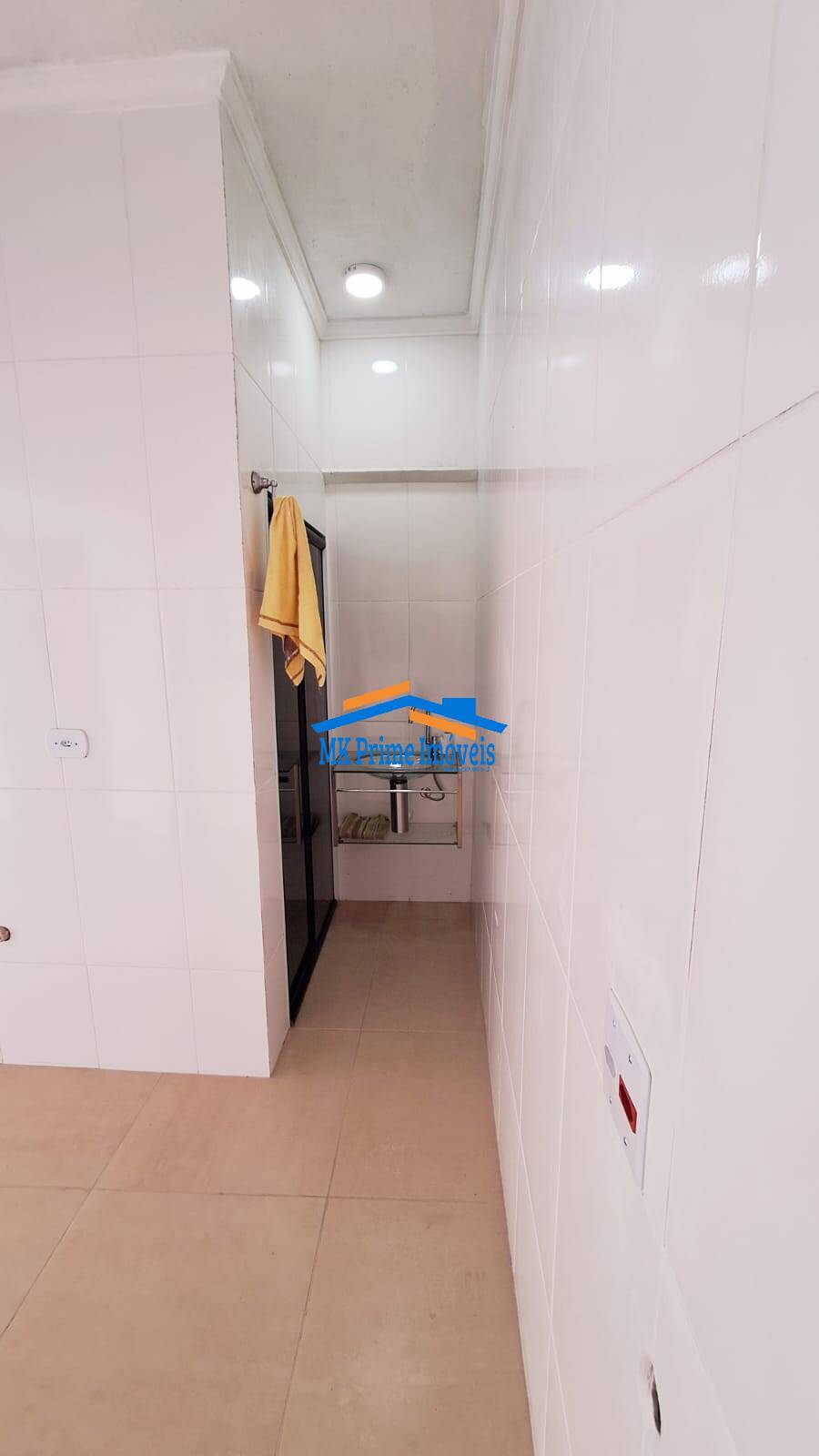 Sobrado à venda com 2 quartos, 199m² - Foto 13