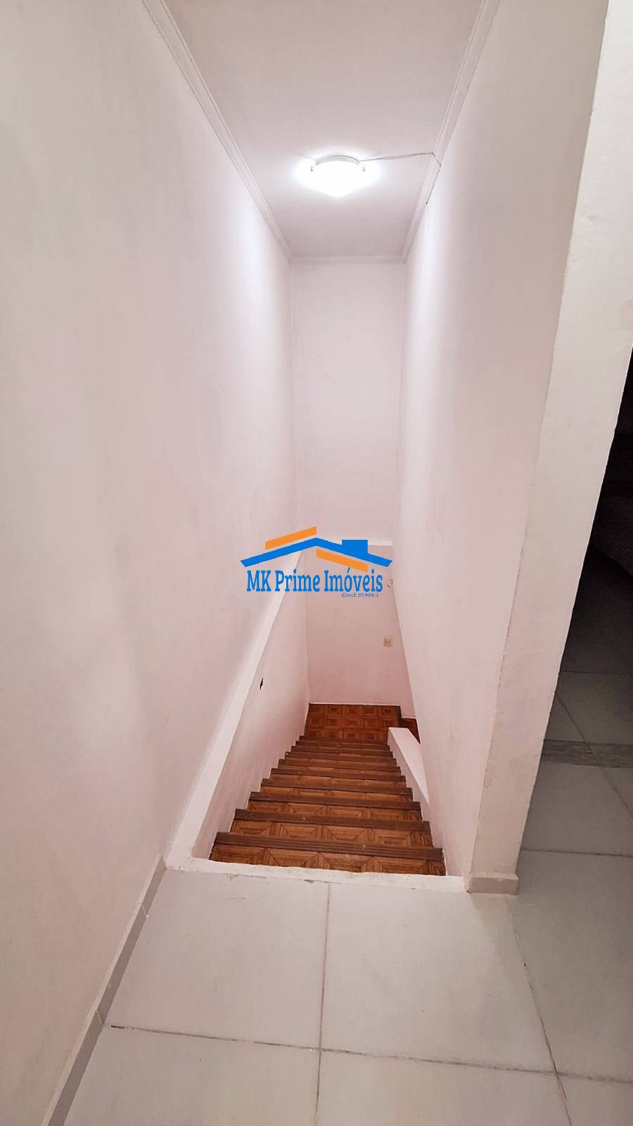 Sobrado à venda com 2 quartos, 199m² - Foto 4