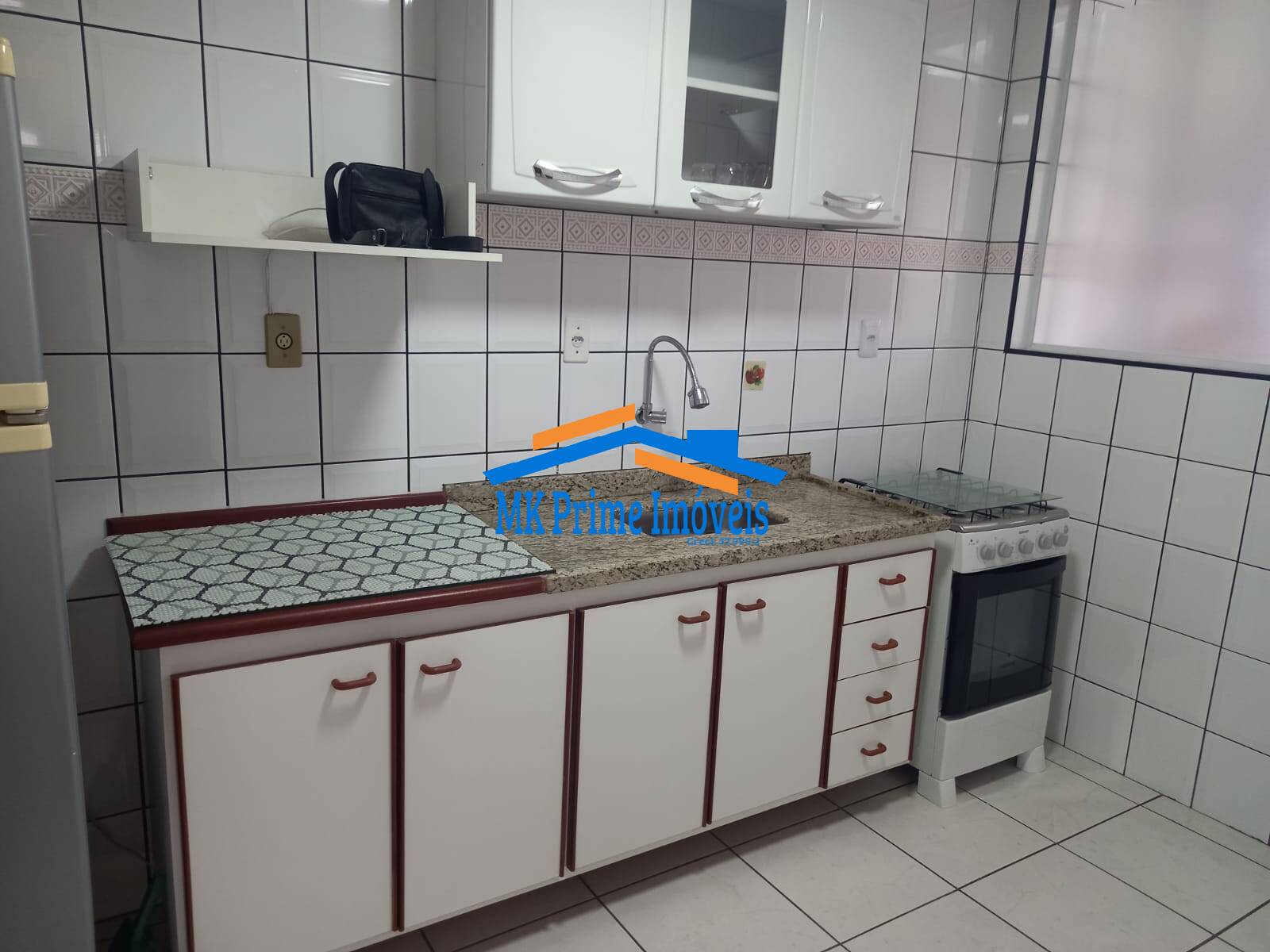 Apartamento à venda com 1 quarto, 55m² - Foto 18