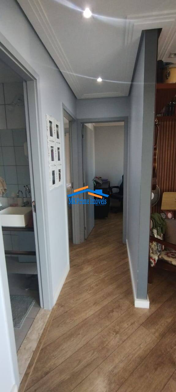 Apartamento à venda com 3 quartos, 65m² - Foto 11