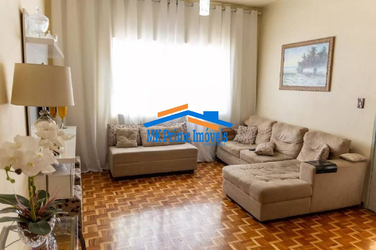 Sobrado à venda com 3 quartos, 231m² - Foto 1