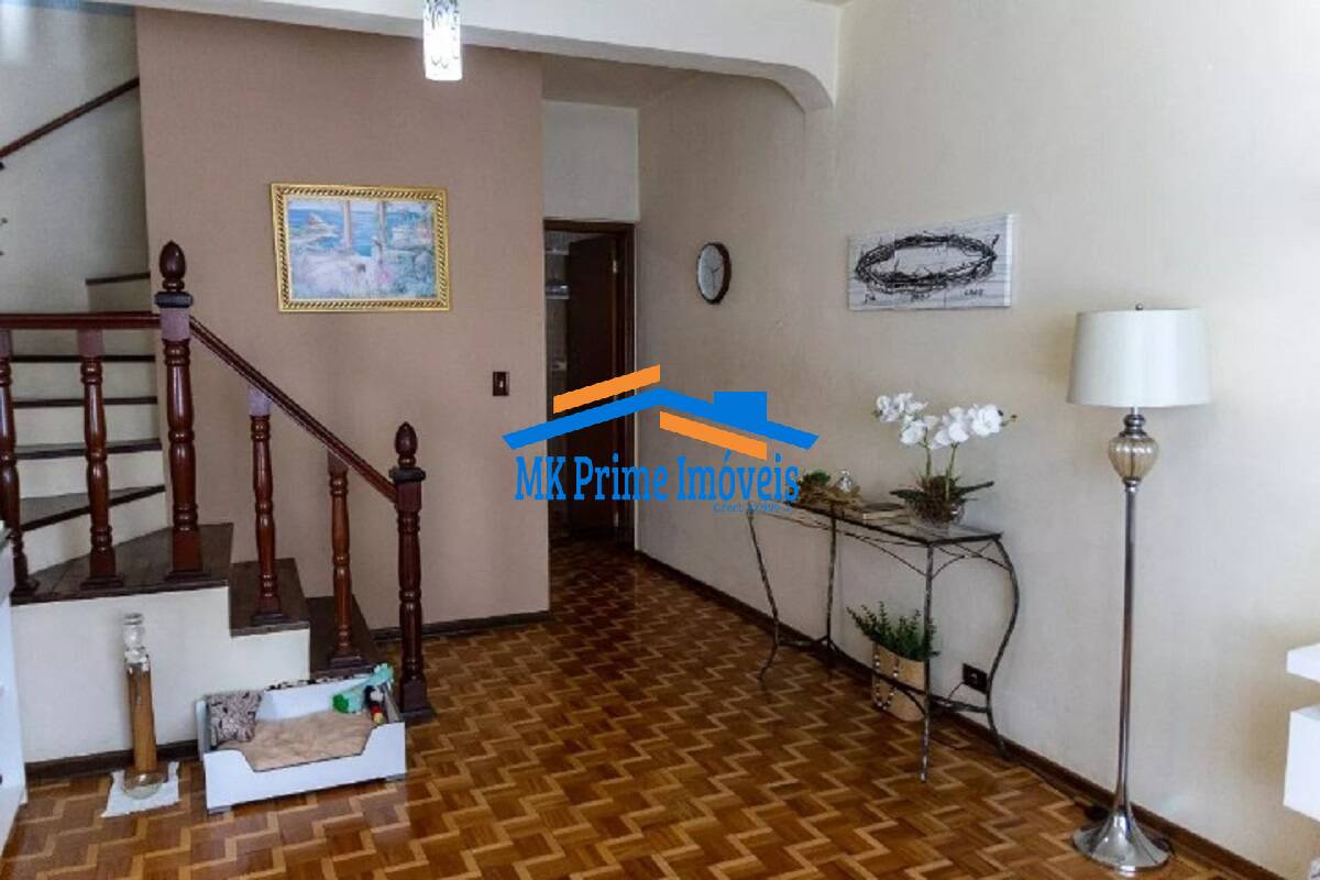 Sobrado à venda com 3 quartos, 231m² - Foto 4