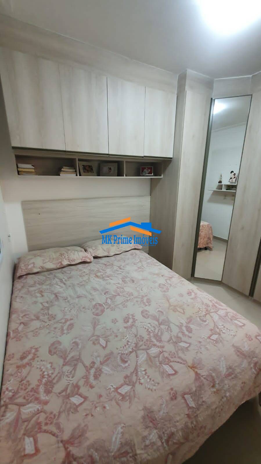 Apartamento à venda com 2 quartos, 52m² - Foto 17