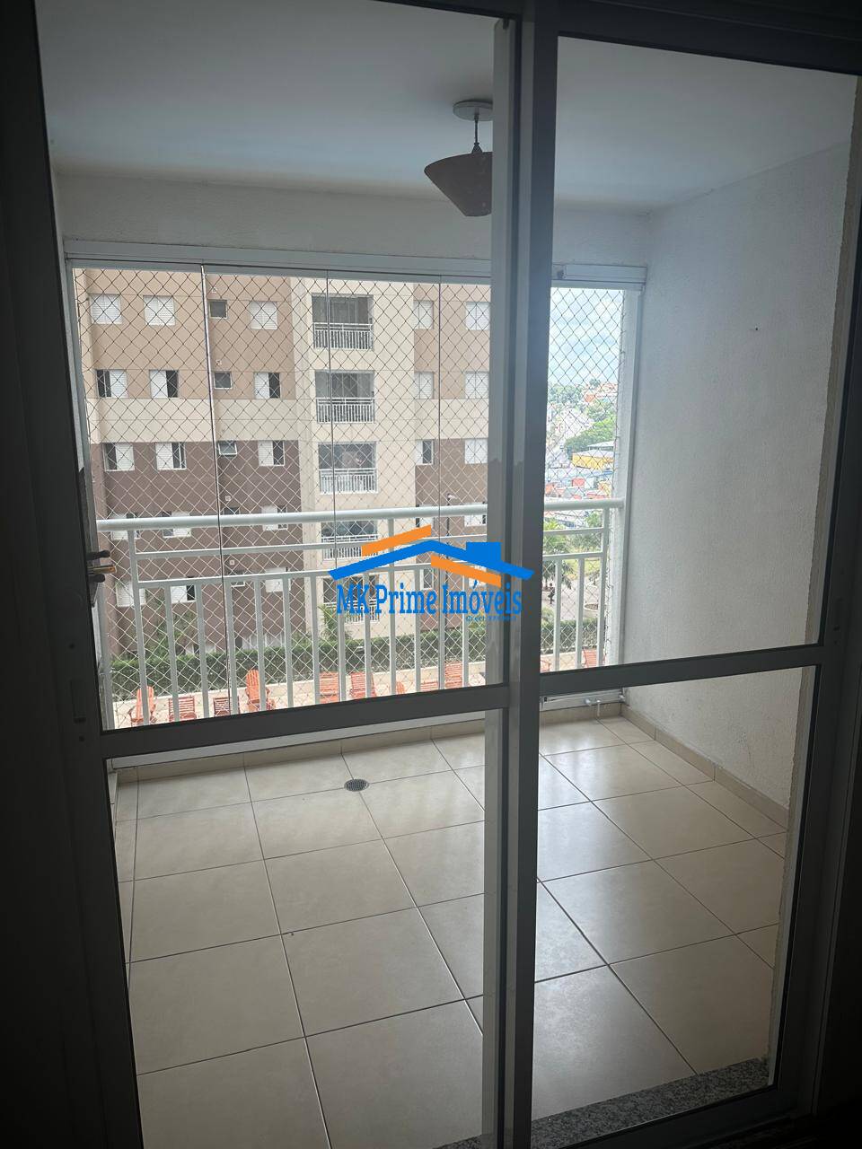 Apartamento à venda com 3 quartos, 85m² - Foto 4