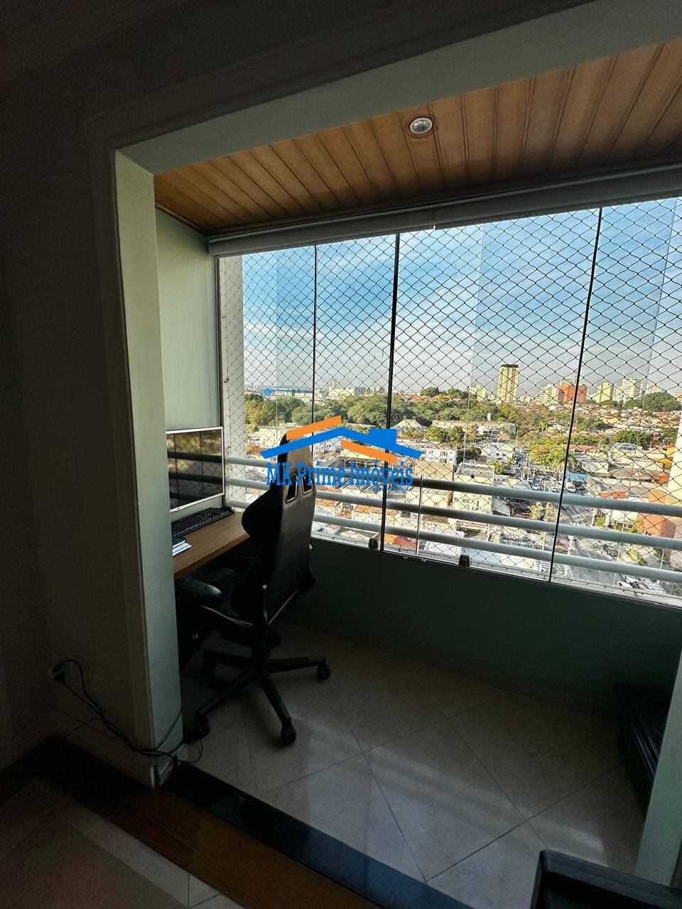 Apartamento à venda com 3 quartos, 65m² - Foto 2