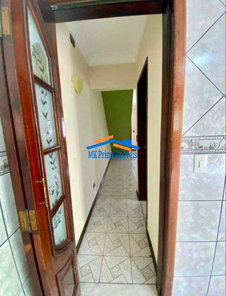 Sobrado à venda com 2 quartos, 169m² - Foto 24