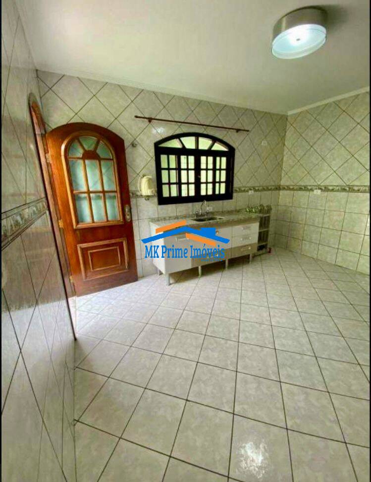 Sobrado à venda com 2 quartos, 169m² - Foto 7