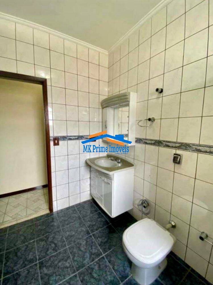 Sobrado à venda com 2 quartos, 169m² - Foto 22