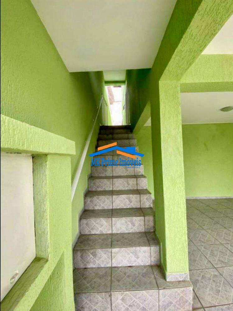 Sobrado à venda com 2 quartos, 169m² - Foto 18