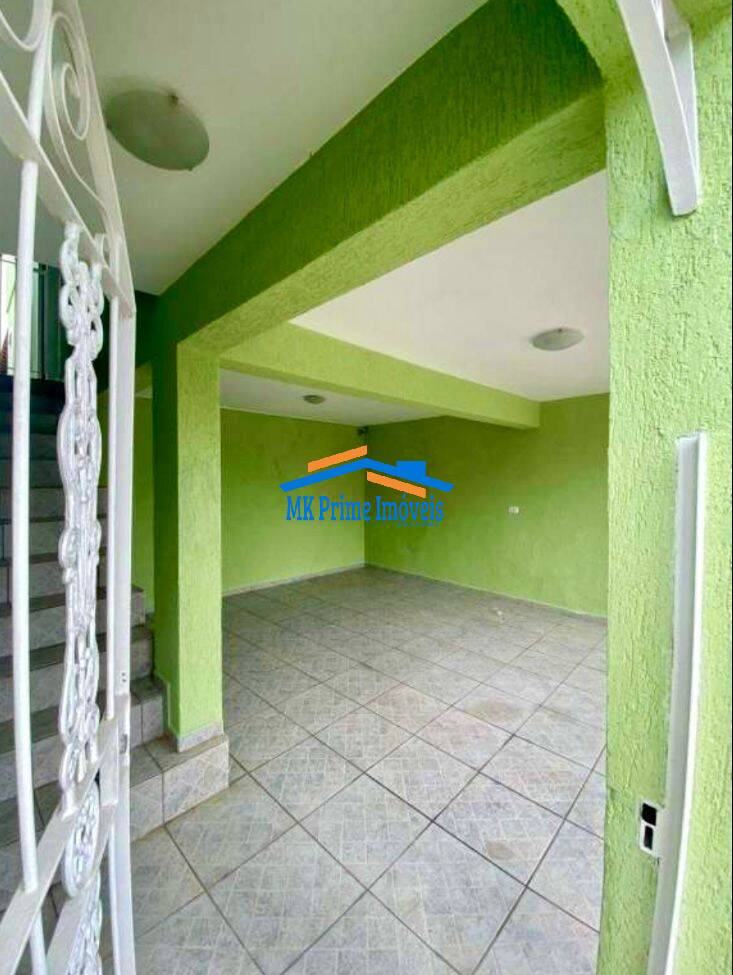 Sobrado à venda com 2 quartos, 169m² - Foto 17