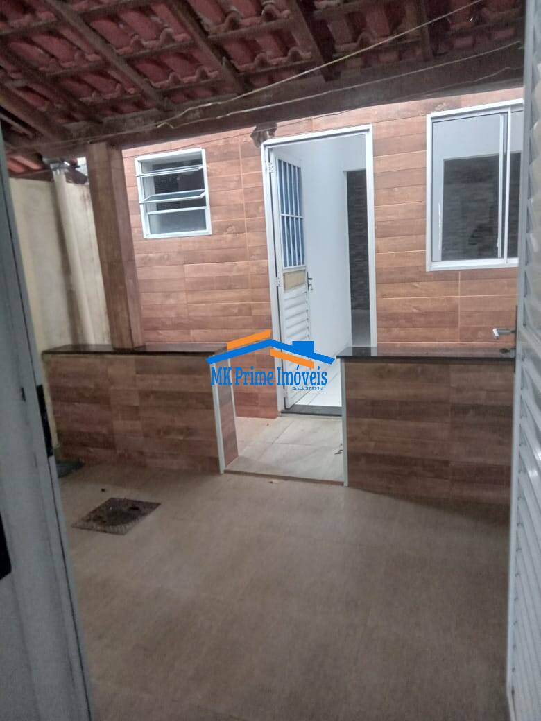 Casa de Condomínio à venda e aluguel com 2 quartos, 150m² - Foto 17