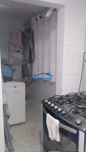 Apartamento à venda com 2 quartos, 72m² - Foto 3