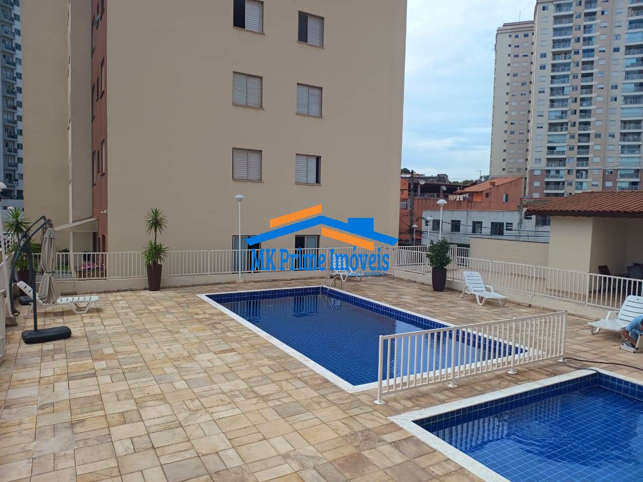 Apartamento à venda com 2 quartos, 55m² - Foto 18