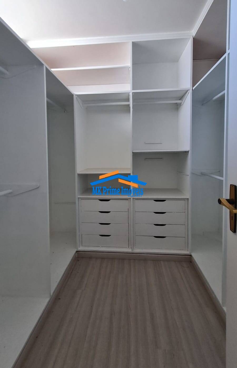 Sobrado para alugar com 4 quartos, 620m² - Foto 19