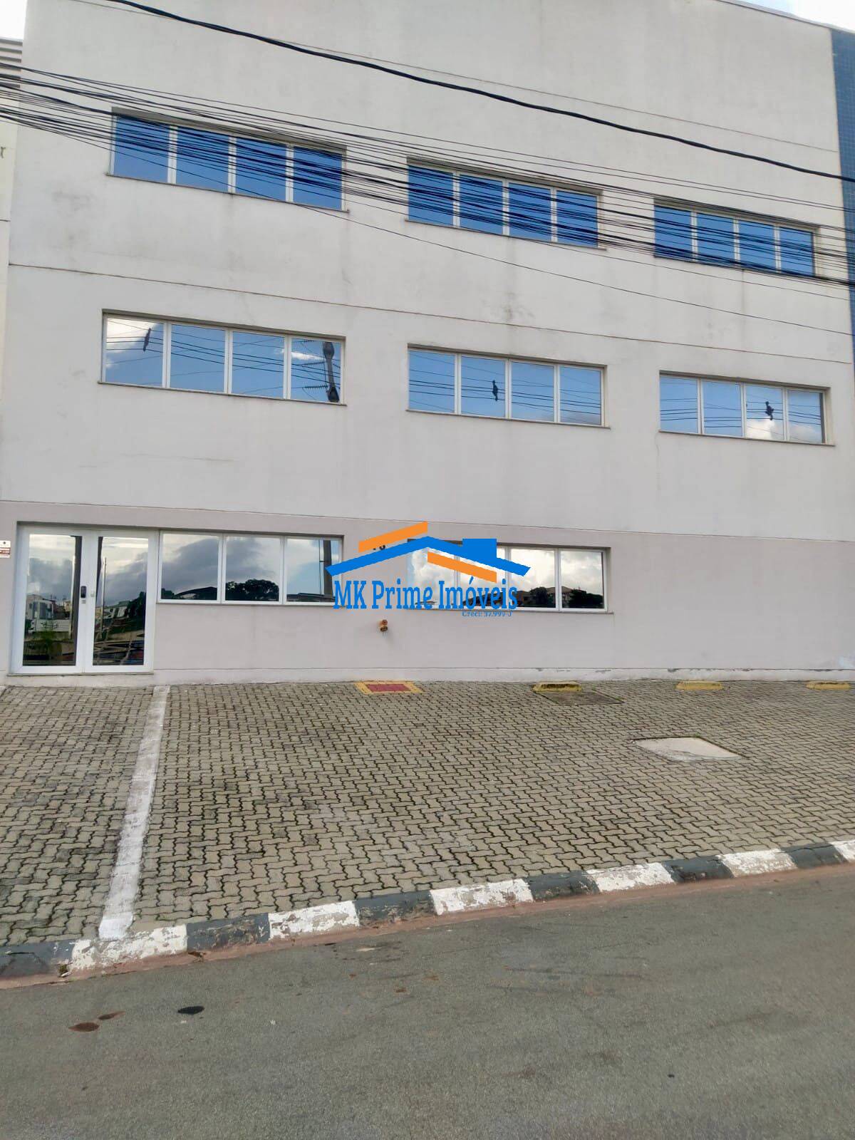 Prédio Inteiro para alugar, 1000m² - Foto 3